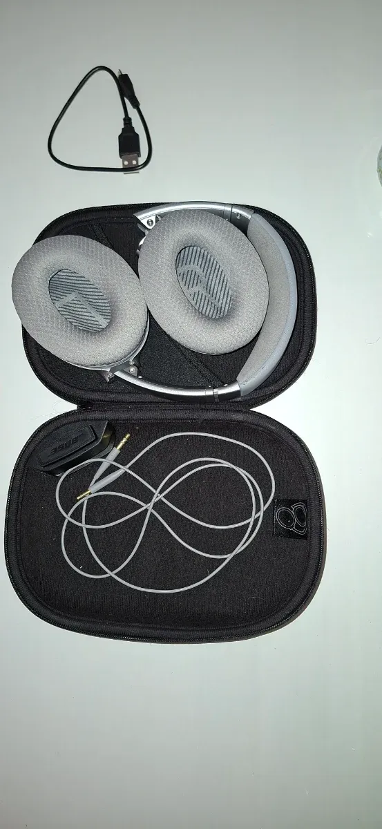 Bose QuietComfort 35 Auriculares Plateados