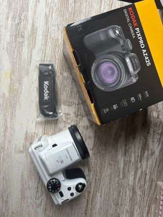 Cámara foto KODAK AZ425