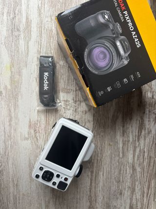 Cámara foto KODAK AZ425