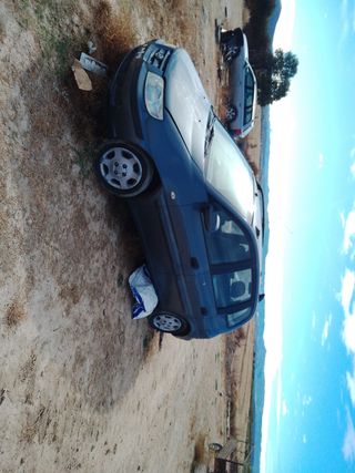 Hyundai Matrix 2003, para piezas.