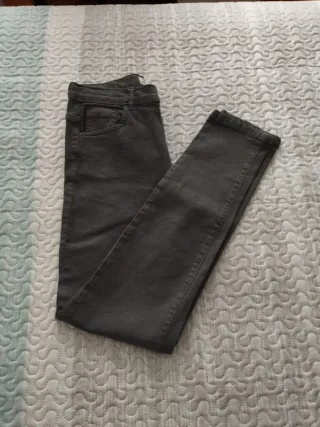 Pantalón vaquero niño gris 13-14 años