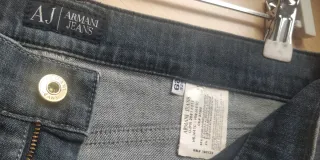 Vaqueros Armani