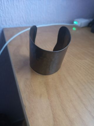 Pulsera brazalete plata y marrón