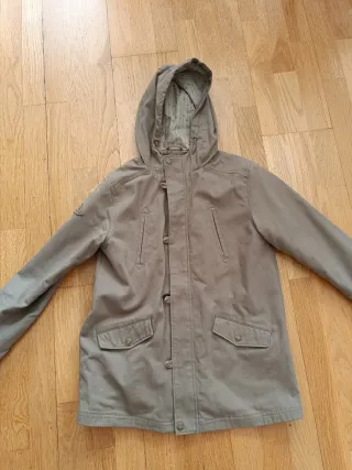 IMPECABLE Cazadora Gocco verde