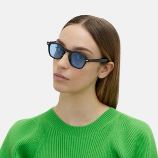 Gafas de diseño exclusivas negras y azules

