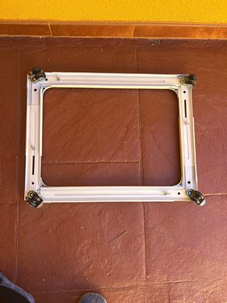 Soporte extensible con ruedas Vicris SG4