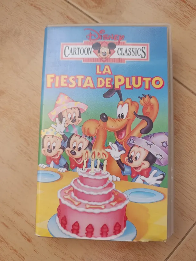 Película VHS Disney La Fiesta de Pluto