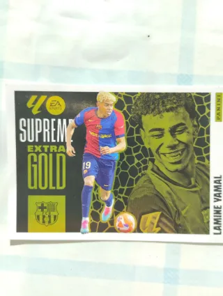 Cromo Lamine Yamal Supreme Extra Gold