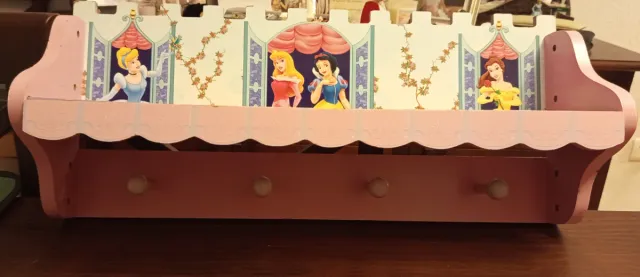 Estantería perchero infantil princesas Disney
