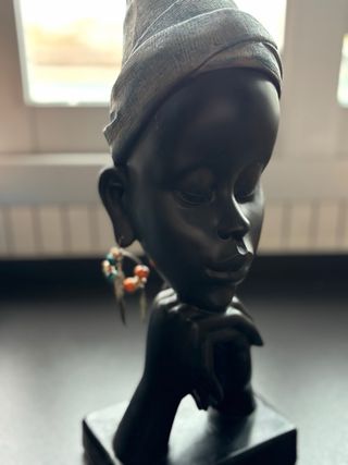 Figura Mujer Africana 43cm