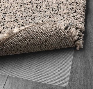 Alfombra IKEA VINDUM pelo largo beige