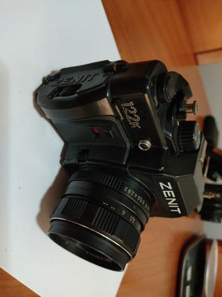 Cámara analógica Zenit 122K Negra
