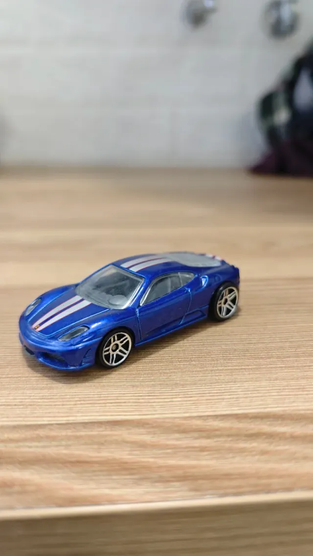 Hot wheels Ferrari 430 Scuderia Blue