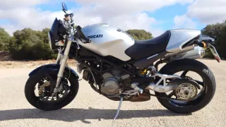 Ducati Monster S2R 1000