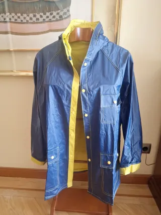 Impermeable Unisex Azul y Amarillo