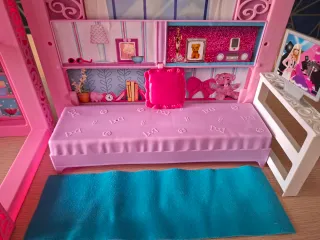 Casa Barbie con Muñeca