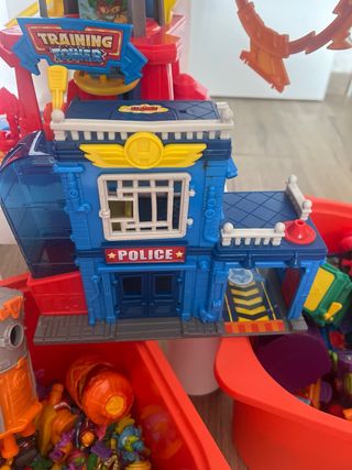 Super Zings - Set de Juego y Figuras