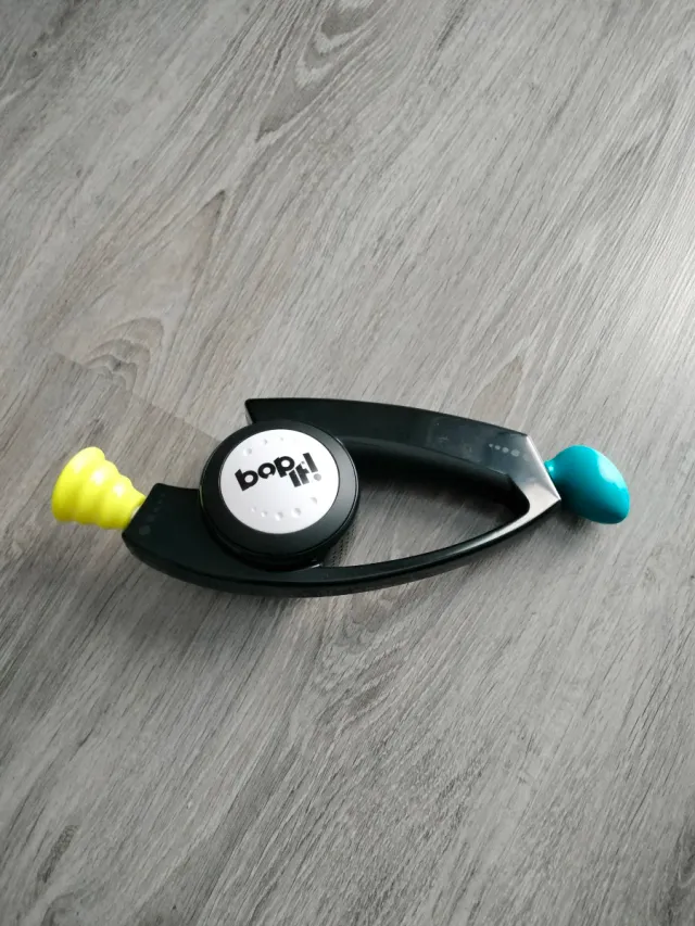 Juego Bop It