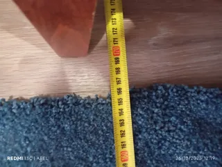 Alfombra de lana azul petróleo