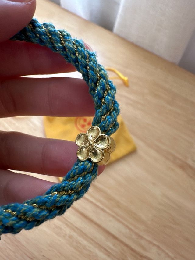 Pulsera Buda bendecida azul y dorada