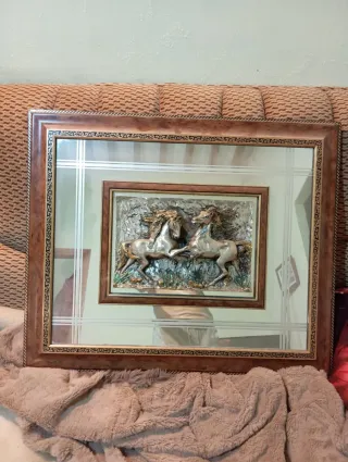 Cuadro de caballos en metal