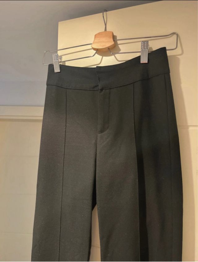 Pantalones de vestir negros ajustados