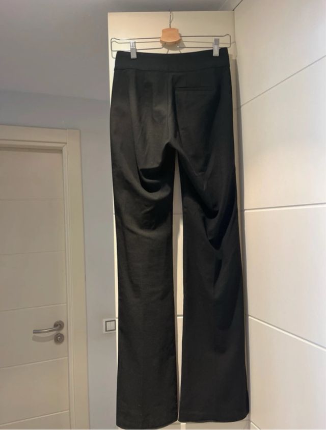 Pantalones de vestir negros ajustados