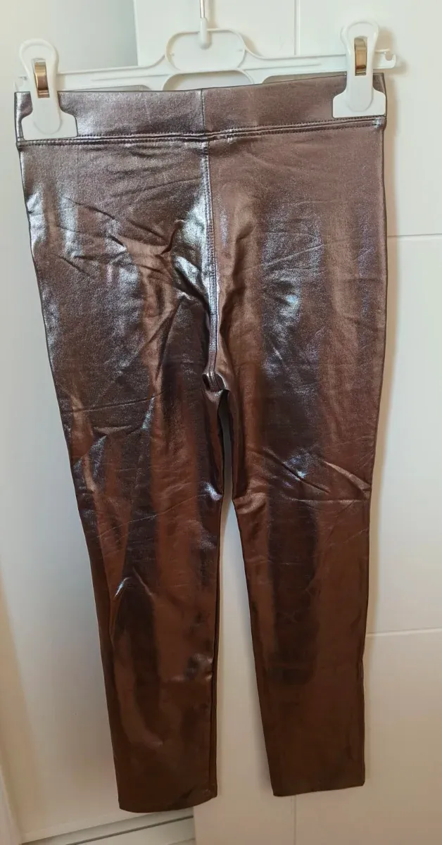 Leggings plateados niña Zara T.8 en perfecto estad