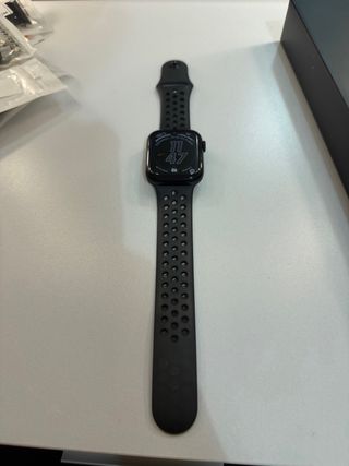 Apple Watch Nike Series 7 Nike 45mm Aluminio