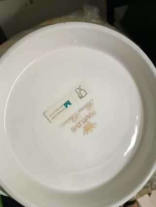 Zuppiera in porcellana bianca