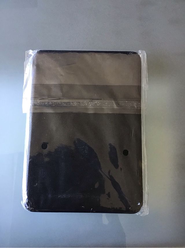 Funda para Ebook Negra