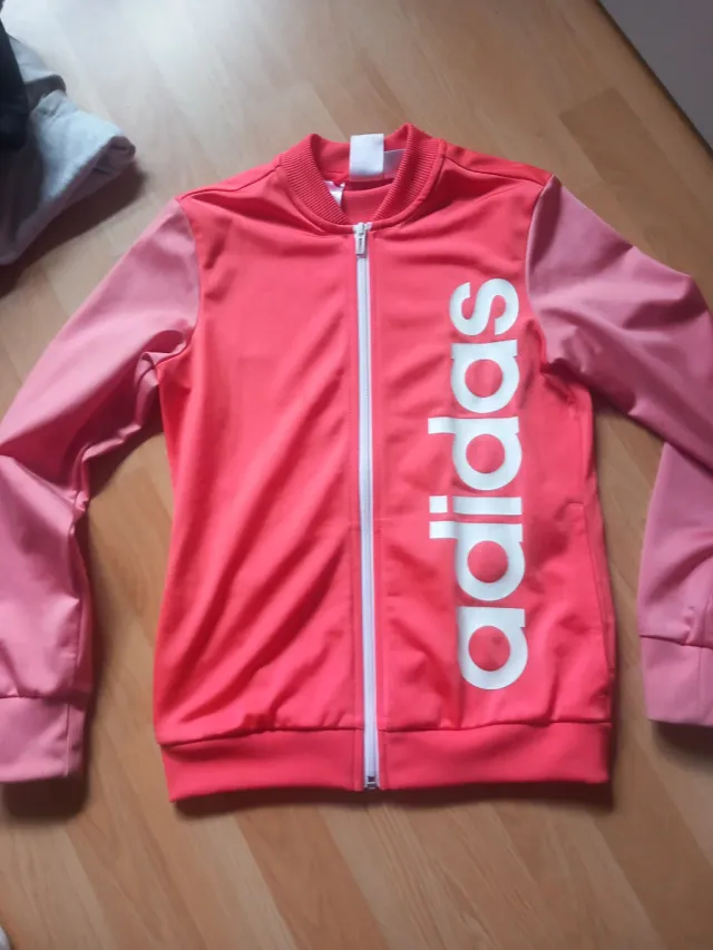 8 sudaderas, talla 10-12
