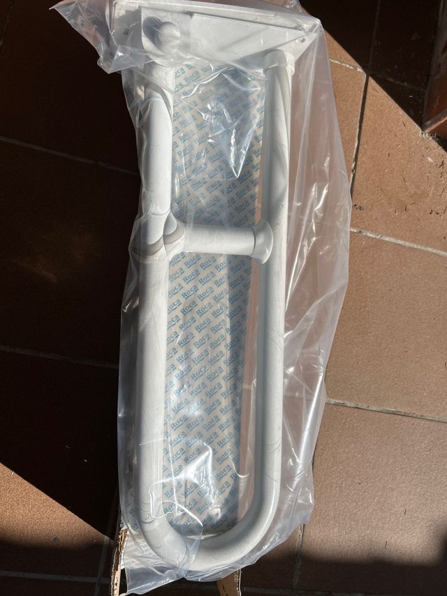 8 Barras de agarre baño Roca blanca.