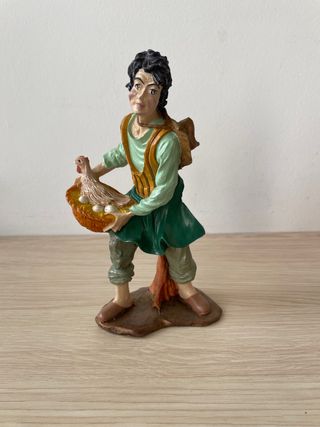 Figura pastorcillo Belén con cesta