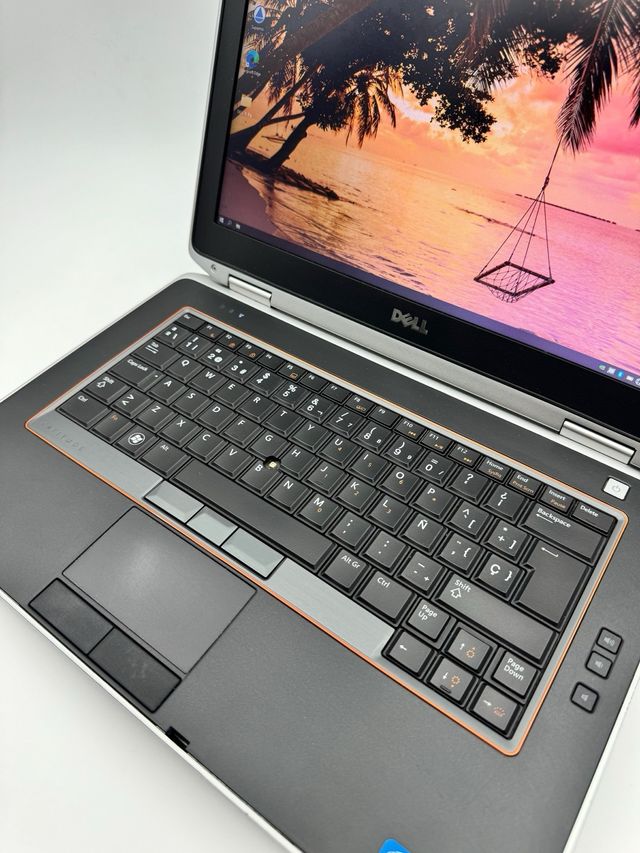 Portátil Dell i5 8GB RAM 500GB HDD Win10Lite, 14’