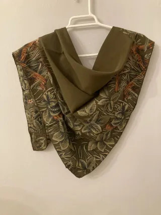 Pañuela vintage estampado hojas