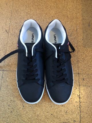 Zapatillas Levi's Negras Talla 42
