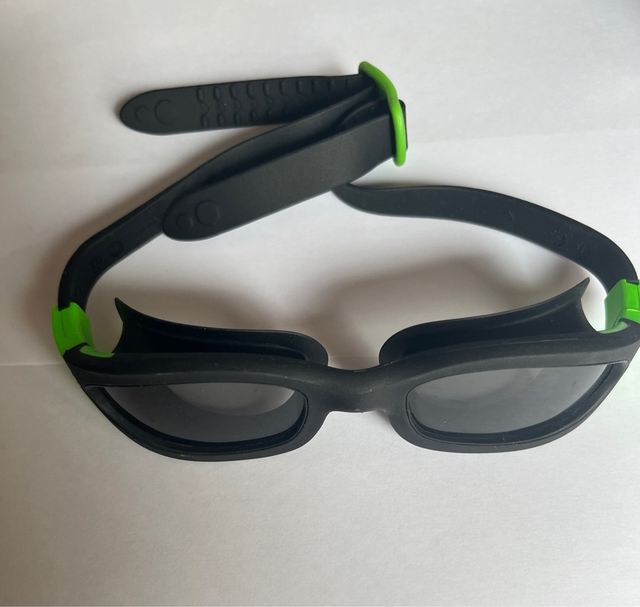 Gafas de buceo con tapones de oídos