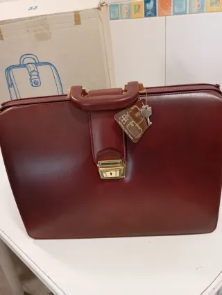 Maletín Chirivella Piel Marrón Nuevo