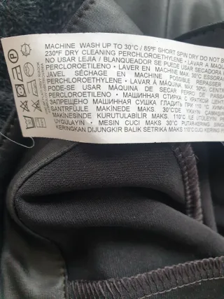 Leggings efecto piel Mango Talla M. Cierre lateral