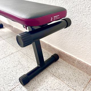 Banco de pesas y abdominales inclinable plegable