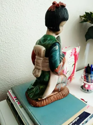 Figura de porcelana japonesa vintage