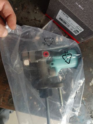 Bomba Embrague Toyota Land Cruiser Lexus LX