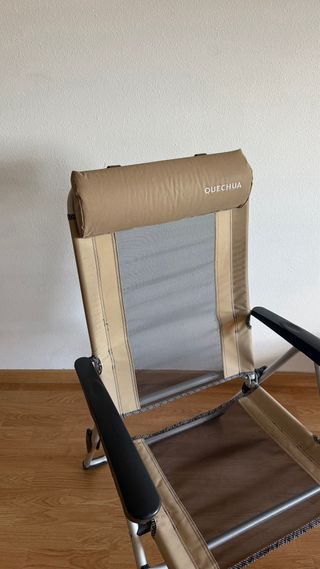 Silla camping Quechua plegable alta gama