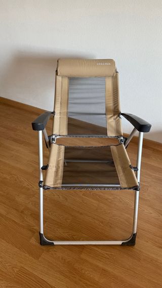 Silla camping Quechua plegable alta gama