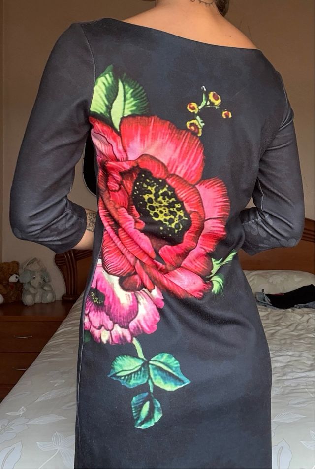 Vestido Desigual Negro Multicolor