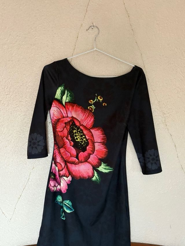 Vestido Desigual Negro Multicolor