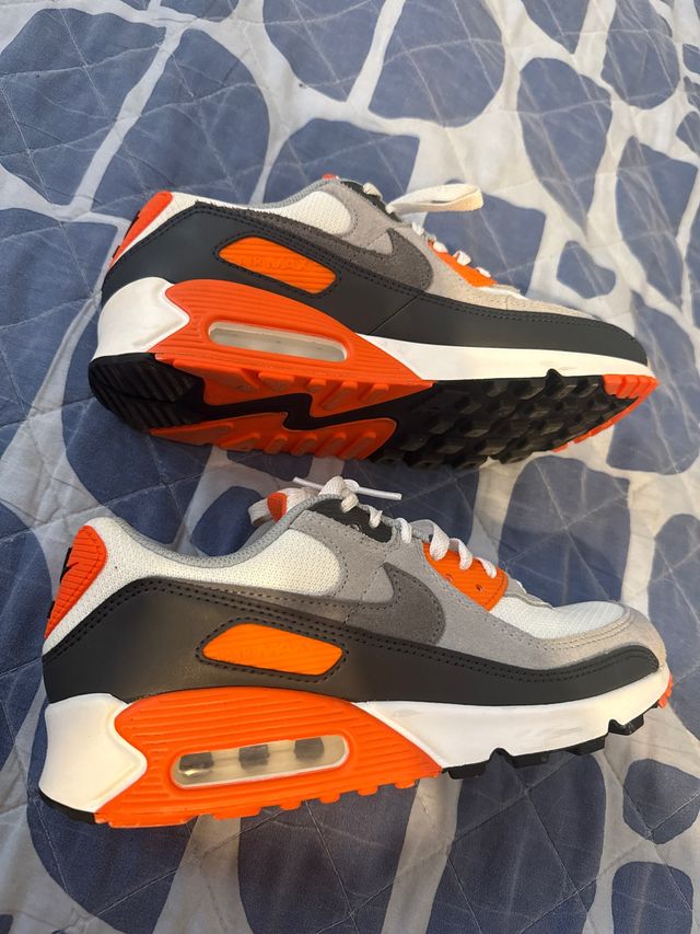 Nike Air Max 90 Gris Naranja