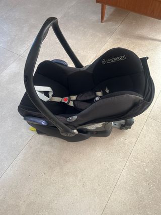 Maxi-Cosi con base Isofix y reductor