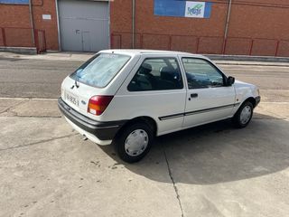 Ford Fiesta 1.1 CLX